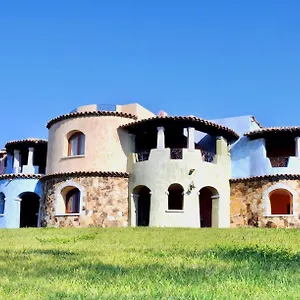  Aparthotel With Private In Marinella